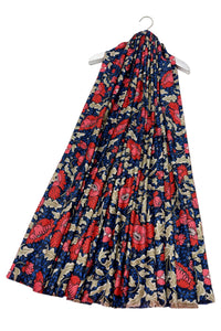 Red Flower William Morris Style Wool Frayed Scarf
