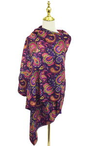 Detailed Paisley Print Wool Scarf