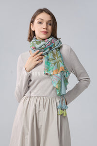 Enchanting Wildflower Print Square Tassel Scarf