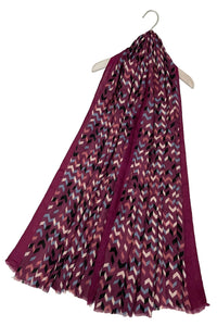 Chevron Print Frayed Scarf