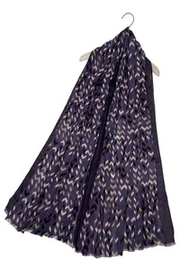Chevron Print Frayed Scarf