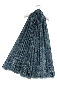 Beautiful Dotted Paisley Print Frayed Scarf