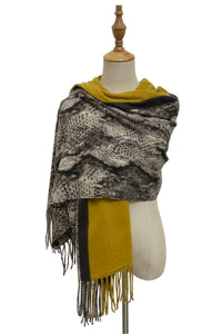 Snakeskin Stripe Soft Wool Tassel Scarf