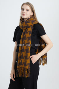 Bold Houndstooth Print Soft Tassel Scarf