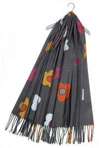 Bold Daisy Print Tassel Scarf