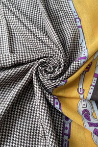Chain Framed Border Print Scarf